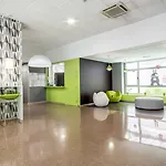 Residencia Universitaria Resa Blas De Otero