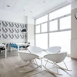 Residencia Universitaria Resa Blas De Otero * بلباو