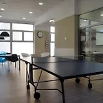 شقة Residencia Universitaria Resa Blas De Otero بلباو