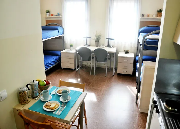 Residencia Universitaria Resa Blas De Otero *