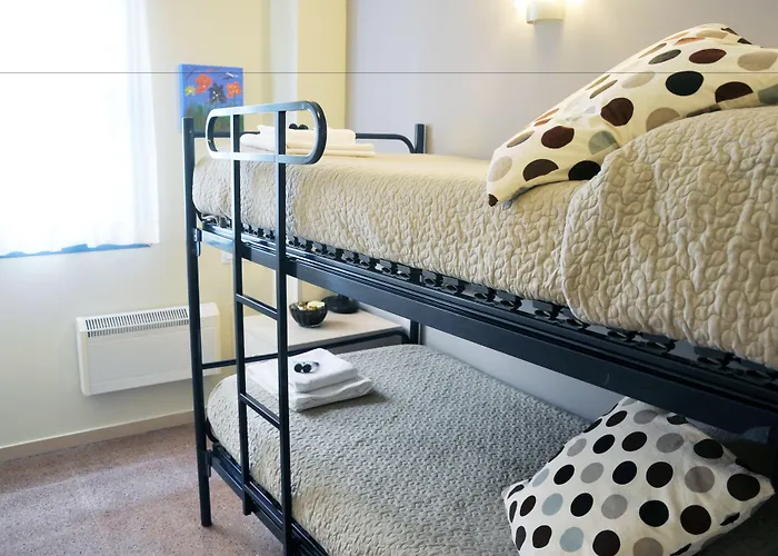 Residencia Universitaria Resa Blas De Otero Appartamento *