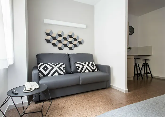 Residencia Universitaria Resa Blas De Otero Appartamento *