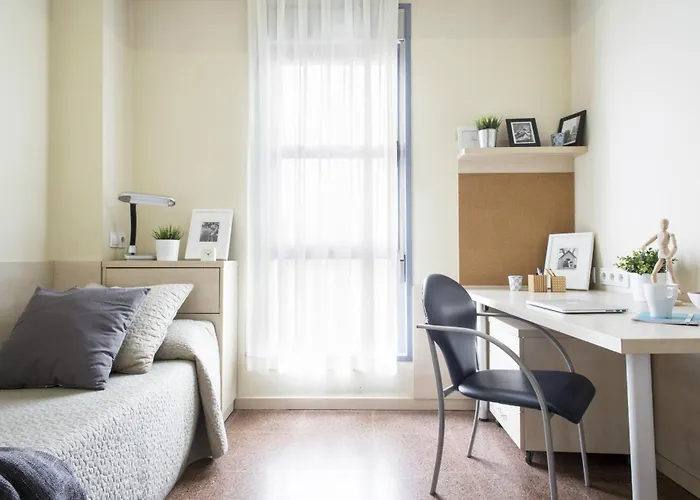 Residencia Universitaria Resa Blas De Otero Appartamento *