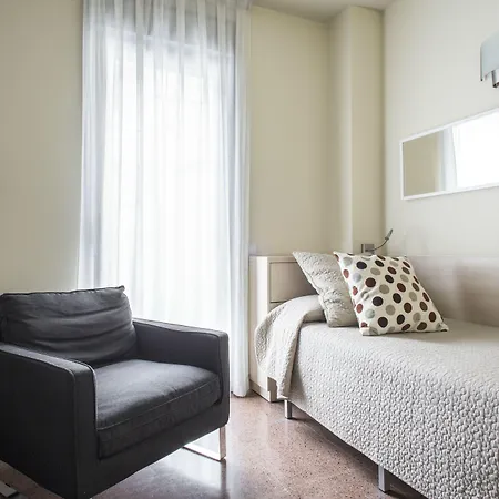 Апартаменты Residencia Universitaria Resa Blas De Otero Бильбао