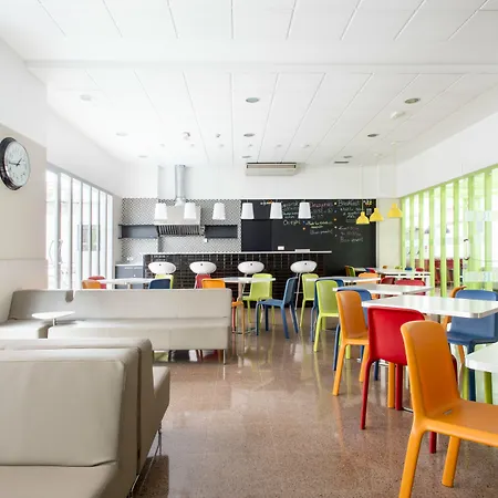 Διαμέρισμα Residencia Universitaria Resa Blas De Otero *