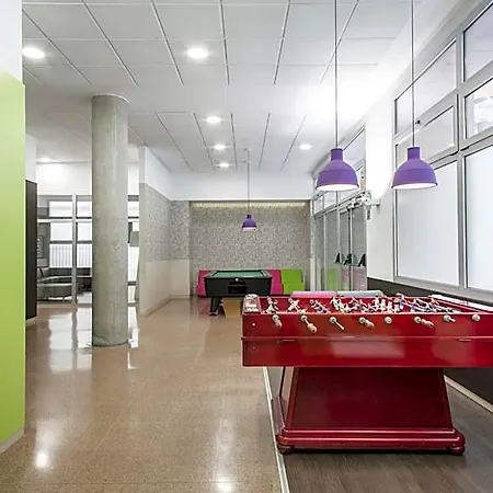 Residencia Universitaria Resa Blas De Otero *