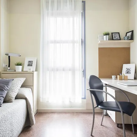 Residencia Universitaria Resa Blas De Otero Apartamento *