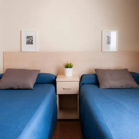 Residencia Universitaria Resa Blas De Otero Apartamento