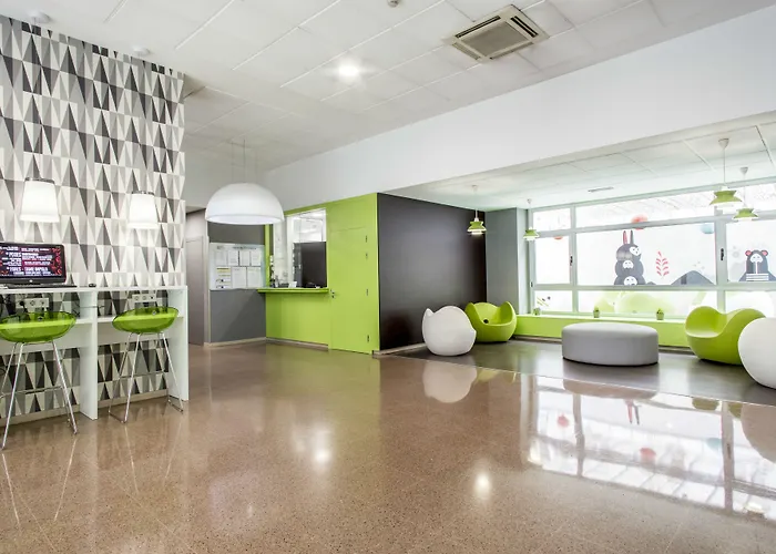 Residencia Universitaria Resa Blas De Otero