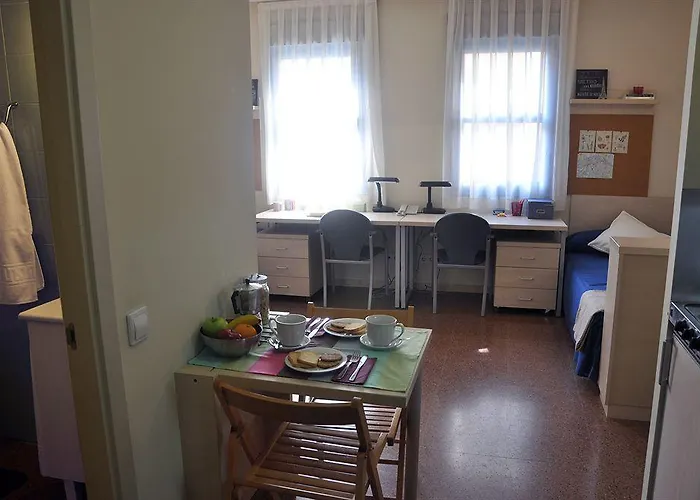 Apartamento Residencia Universitaria Resa Blas De Otero Bilbau