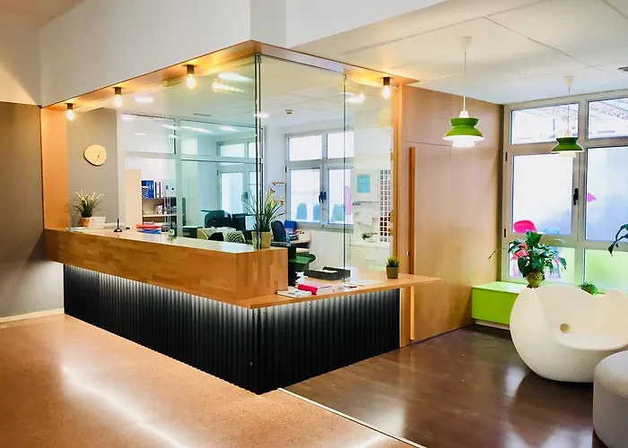 Residencia Universitaria Resa Blas De Otero Apartamento *