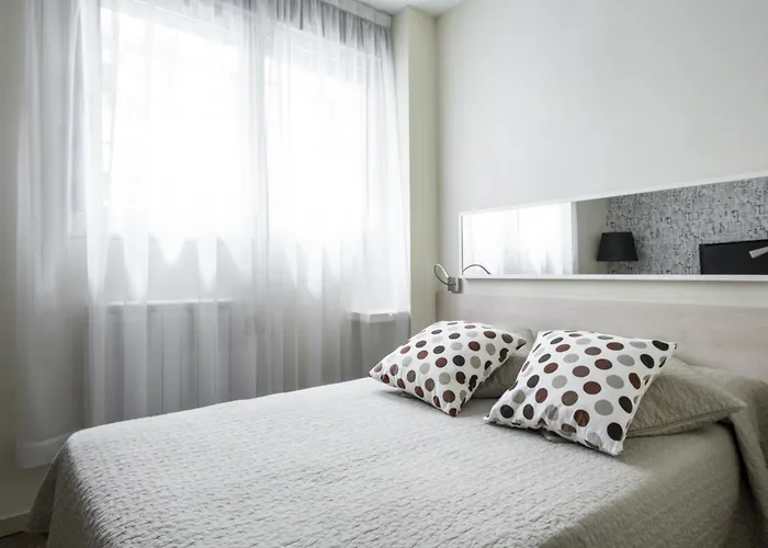 Apartamento Residencia Universitaria Resa Blas De Otero