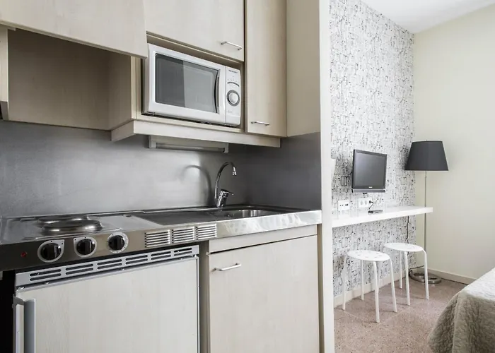 Residencia Universitaria Resa Blas De Otero Bilbau