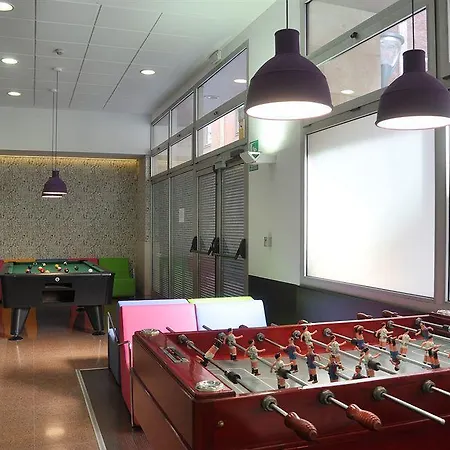 布拉斯德奥特罗君悦大学旅舍