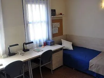 布拉斯德奥特罗君悦大学旅舍 公寓