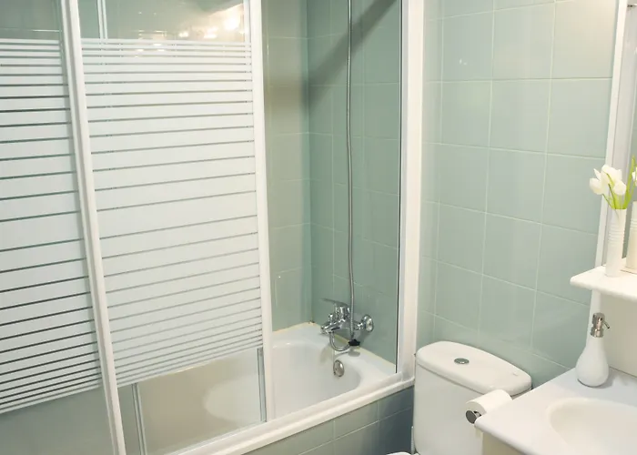 Residencia Universitaria Resa Blas De Otero Appartement Bilbao